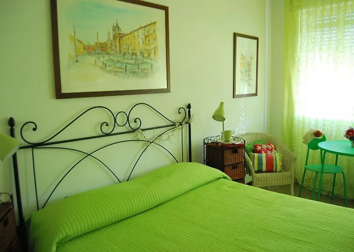 City Room B&B Bed & Breakfast 5*