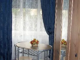 City Room B&B Bed and Breakfast 5*